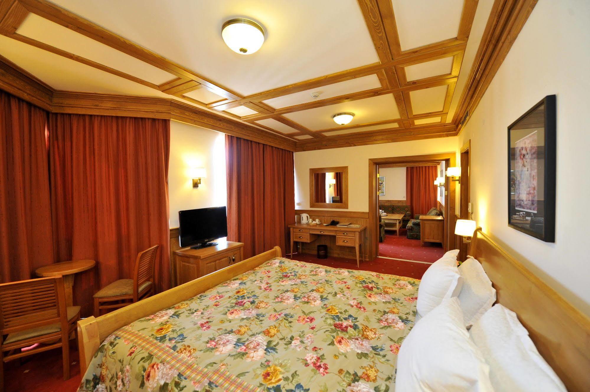Pirin Golf Hotel & Spa Разлог Экстерьер фото